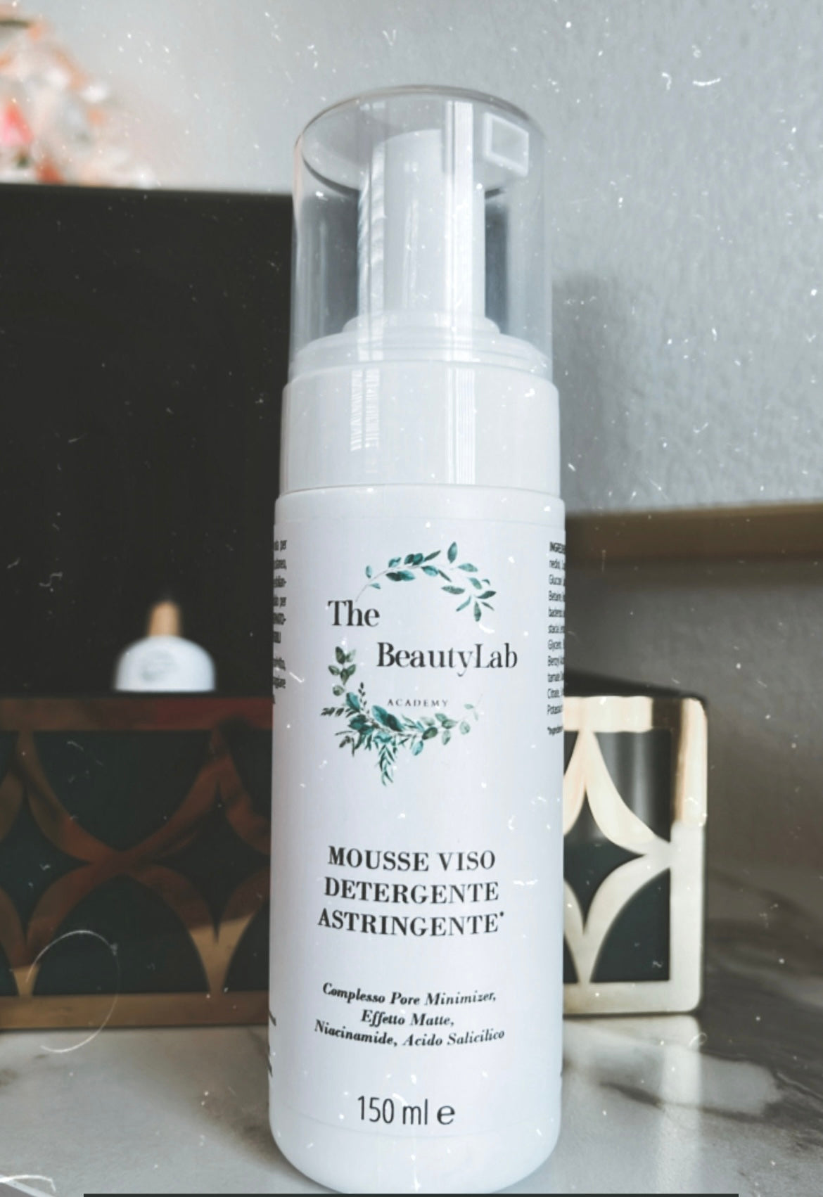 Mousse detergente viso astringente
